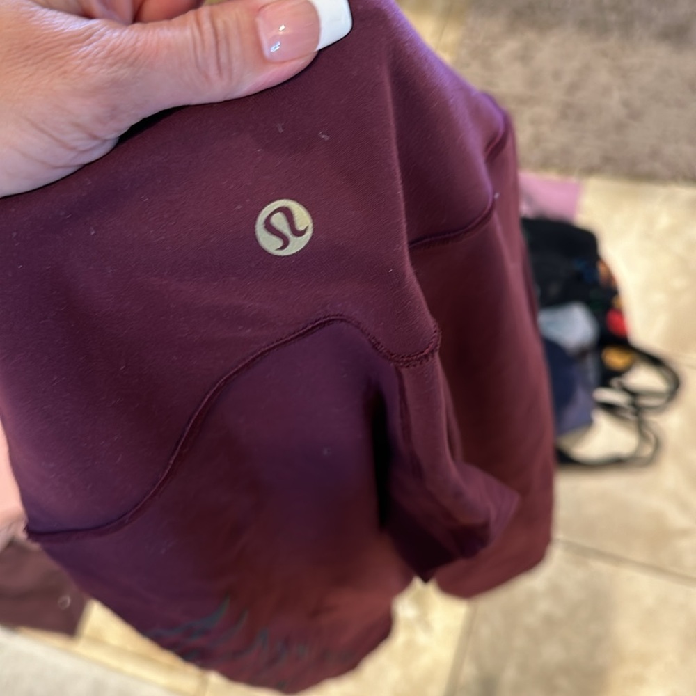 Lululemon leggings 4